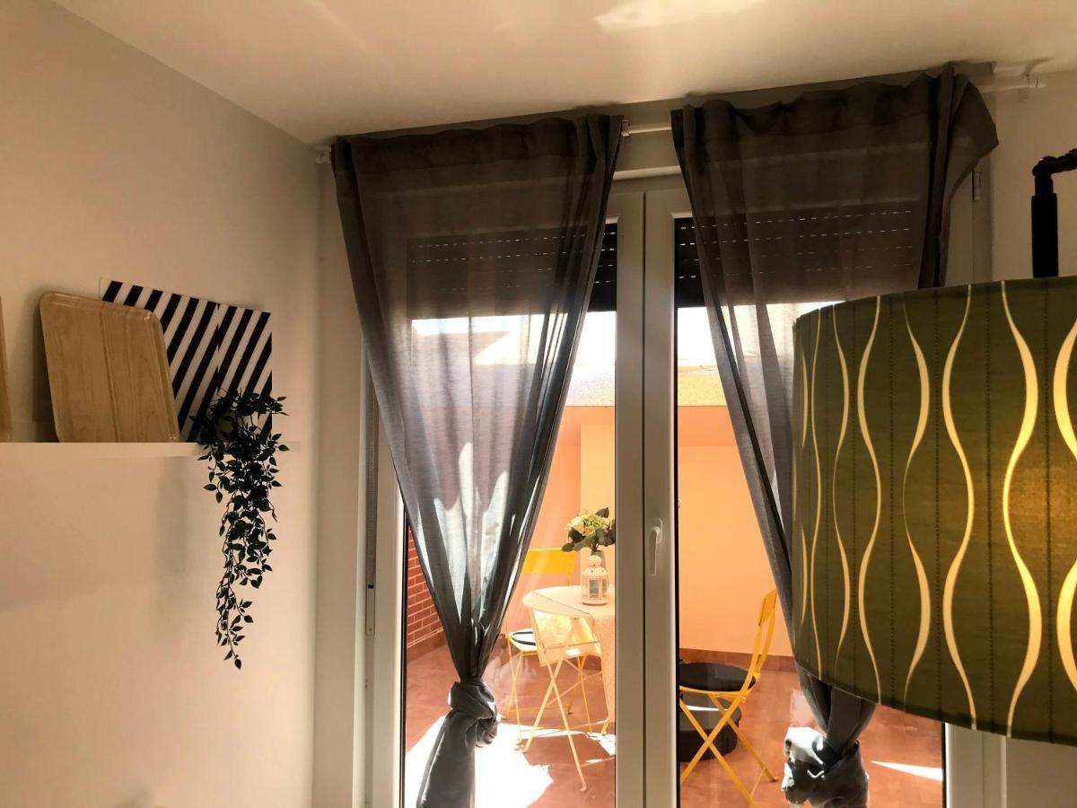 Insidehome Apartments - La Casita De Oscar Palencia Luaran gambar